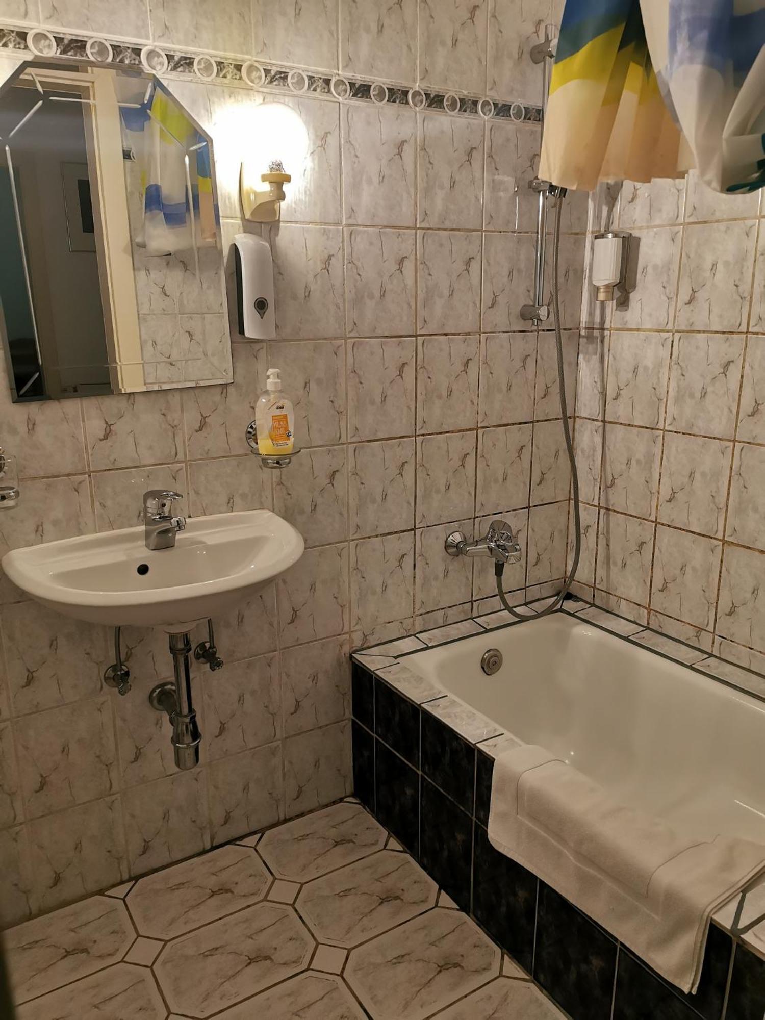 Ferienunterkuenfte In Sievering Mit Self-check-in Apartament
