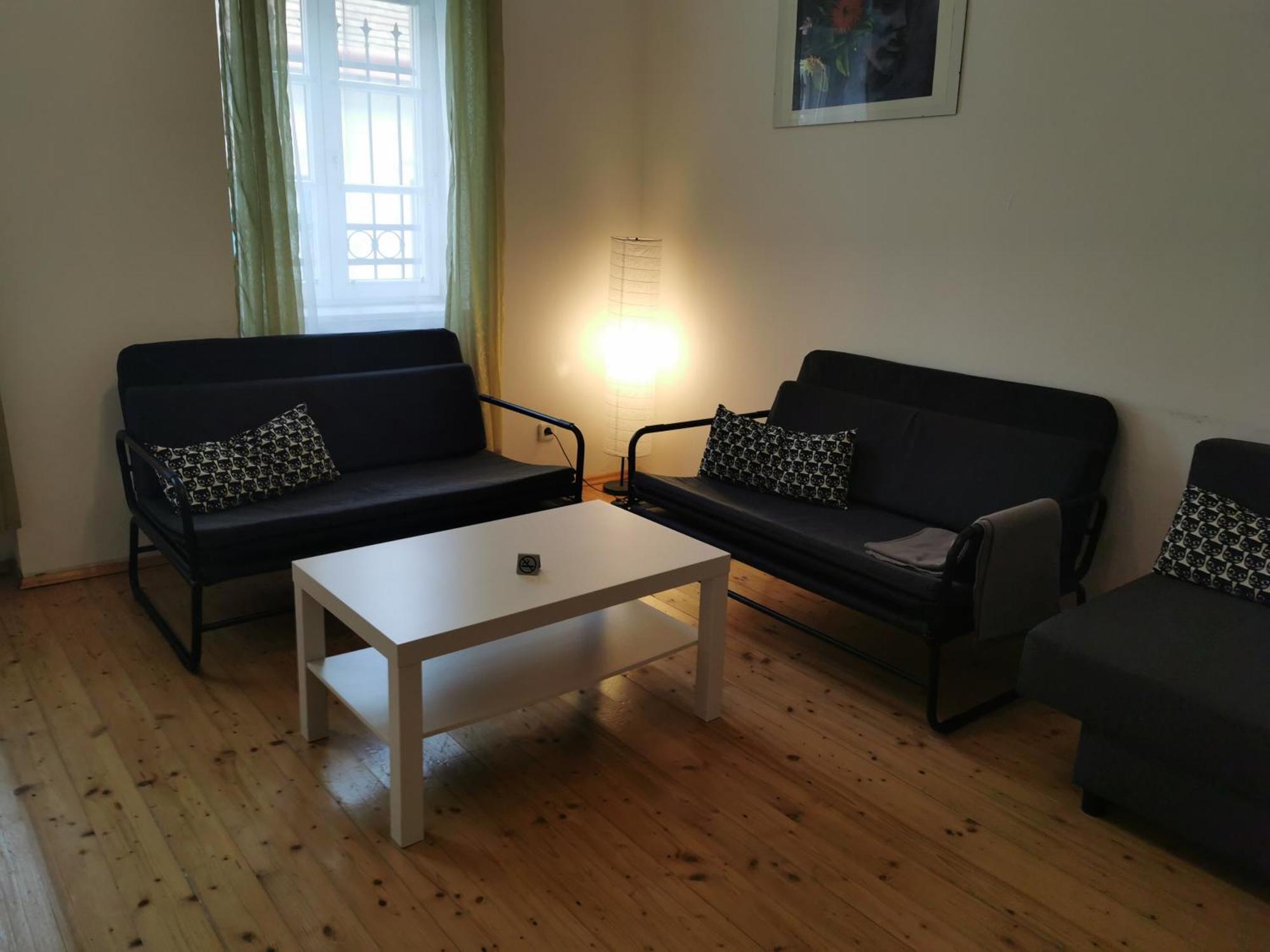Apartament Ferienunterkuenfte In Sievering Mit Self-check-in