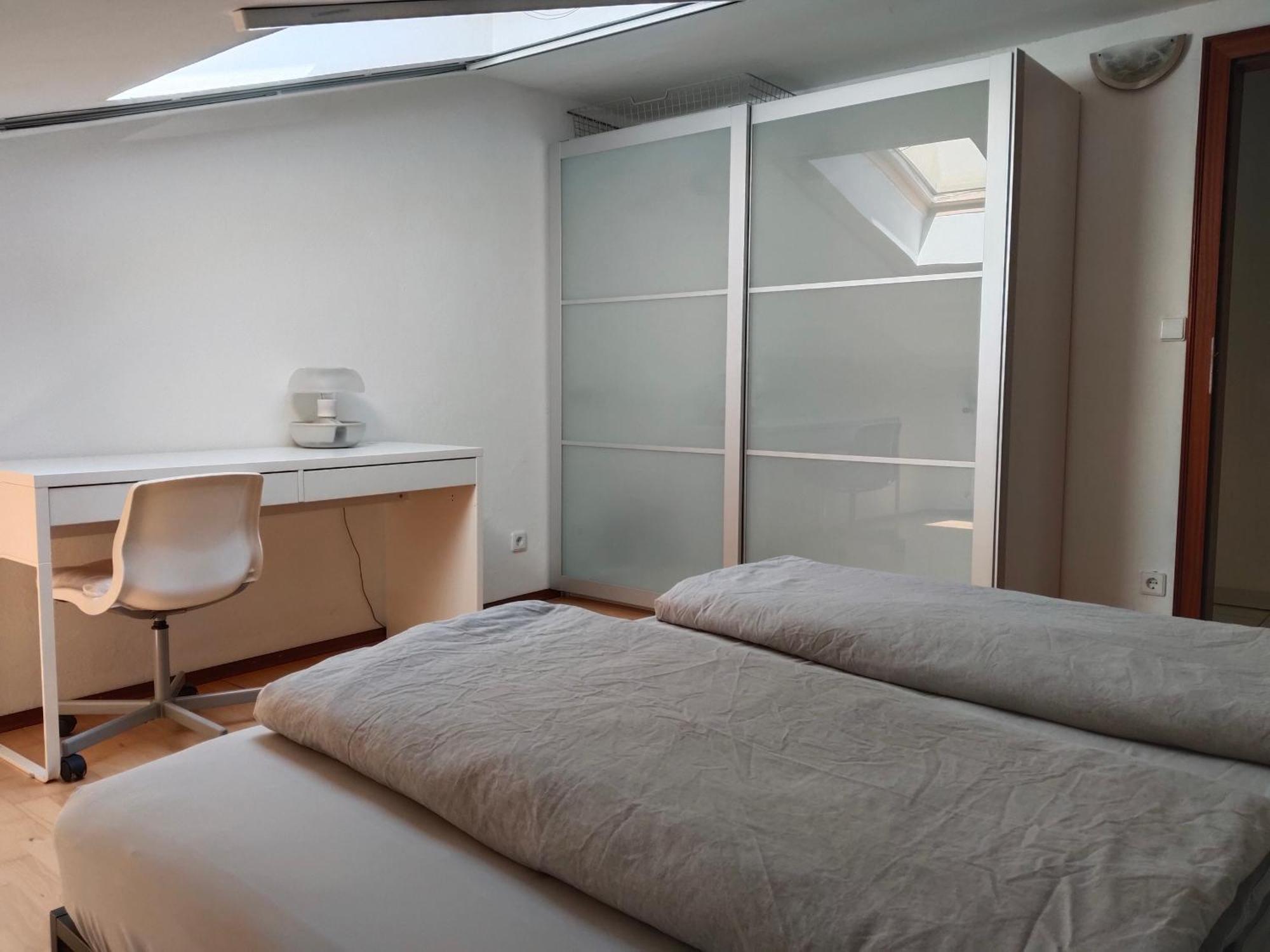 Apartament Ferienunterkuenfte In Sievering Mit Self-check-in Viena